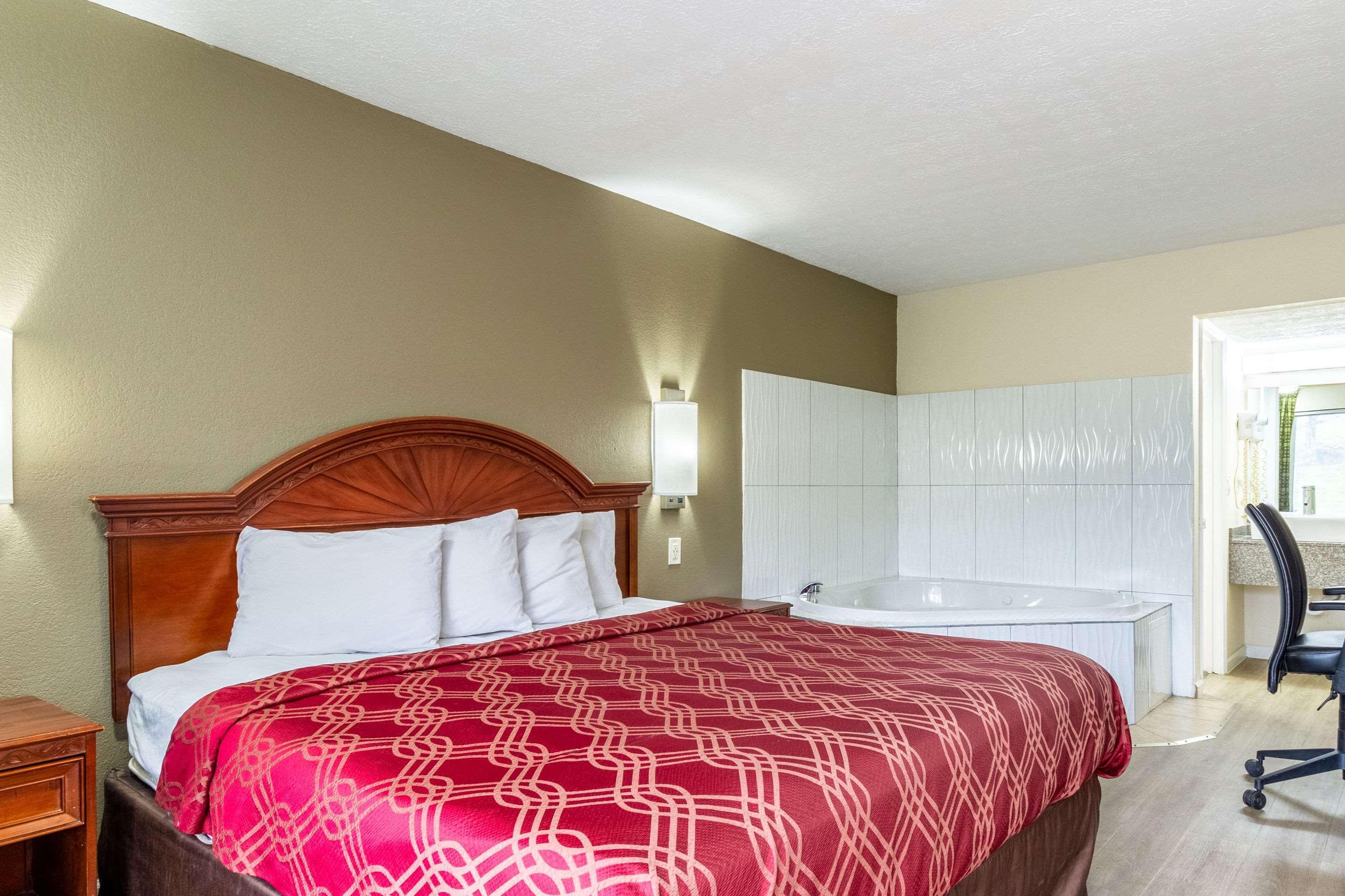 Red Roof Inn Walton - Richwood Exterior foto