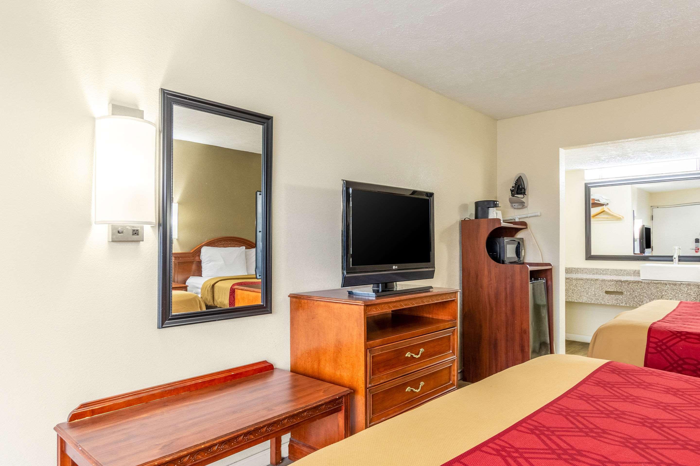 Red Roof Inn Walton - Richwood Exterior foto