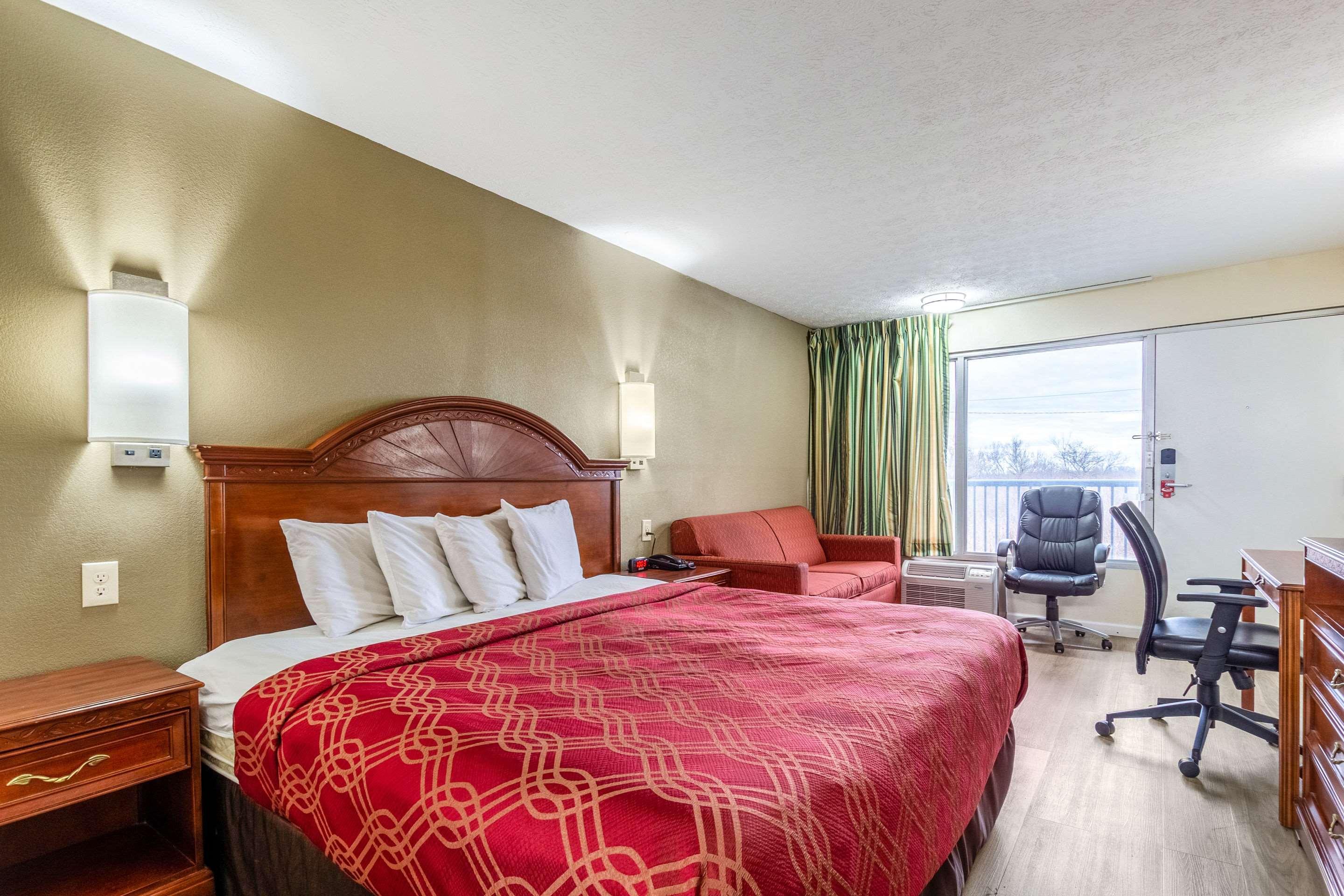 Red Roof Inn Walton - Richwood Exterior foto